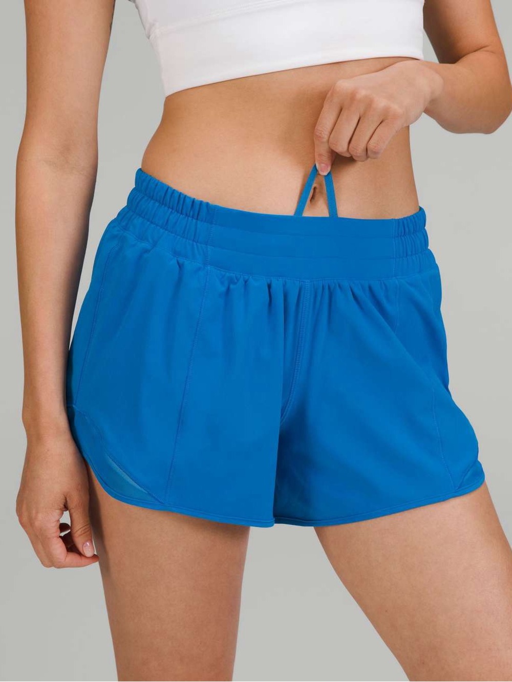 Lululemon Hotty Hot Low-Rise Short 4” – Poolside – Size 6 - Picture 3 of 5